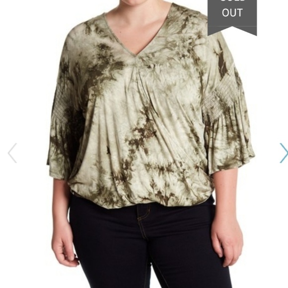Bell Sleeve Tie-Dye Top Plus Size - Picture 6 of 8